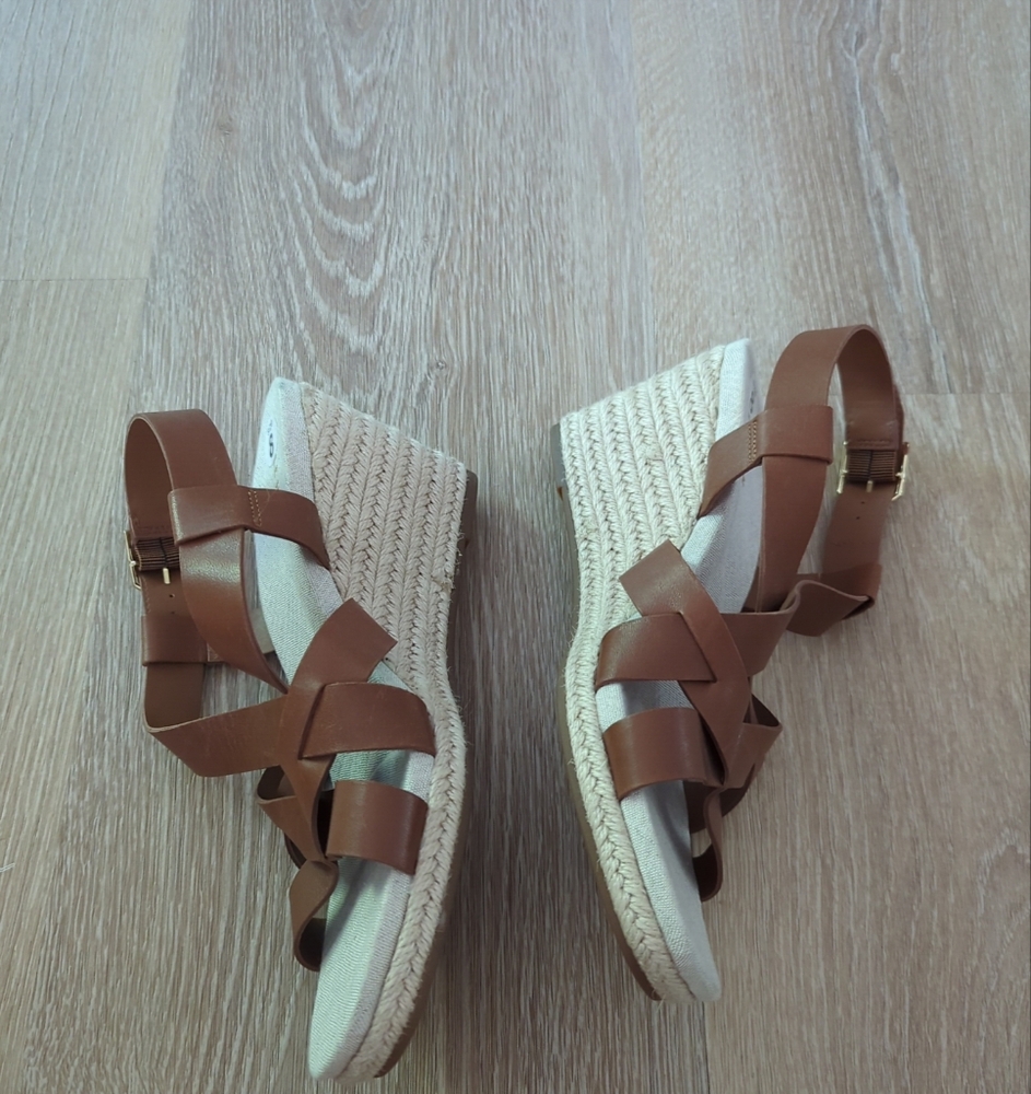 NEW COLE HAAN Crystal Wedge Strappy Leather Sandals, Honey Sz8 - Picture 6 of 6